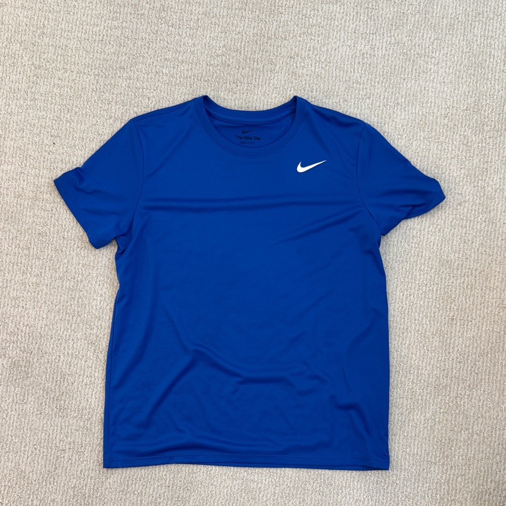 Nike Blue Short Sleeve Performance Tee with White Swoosh Size M